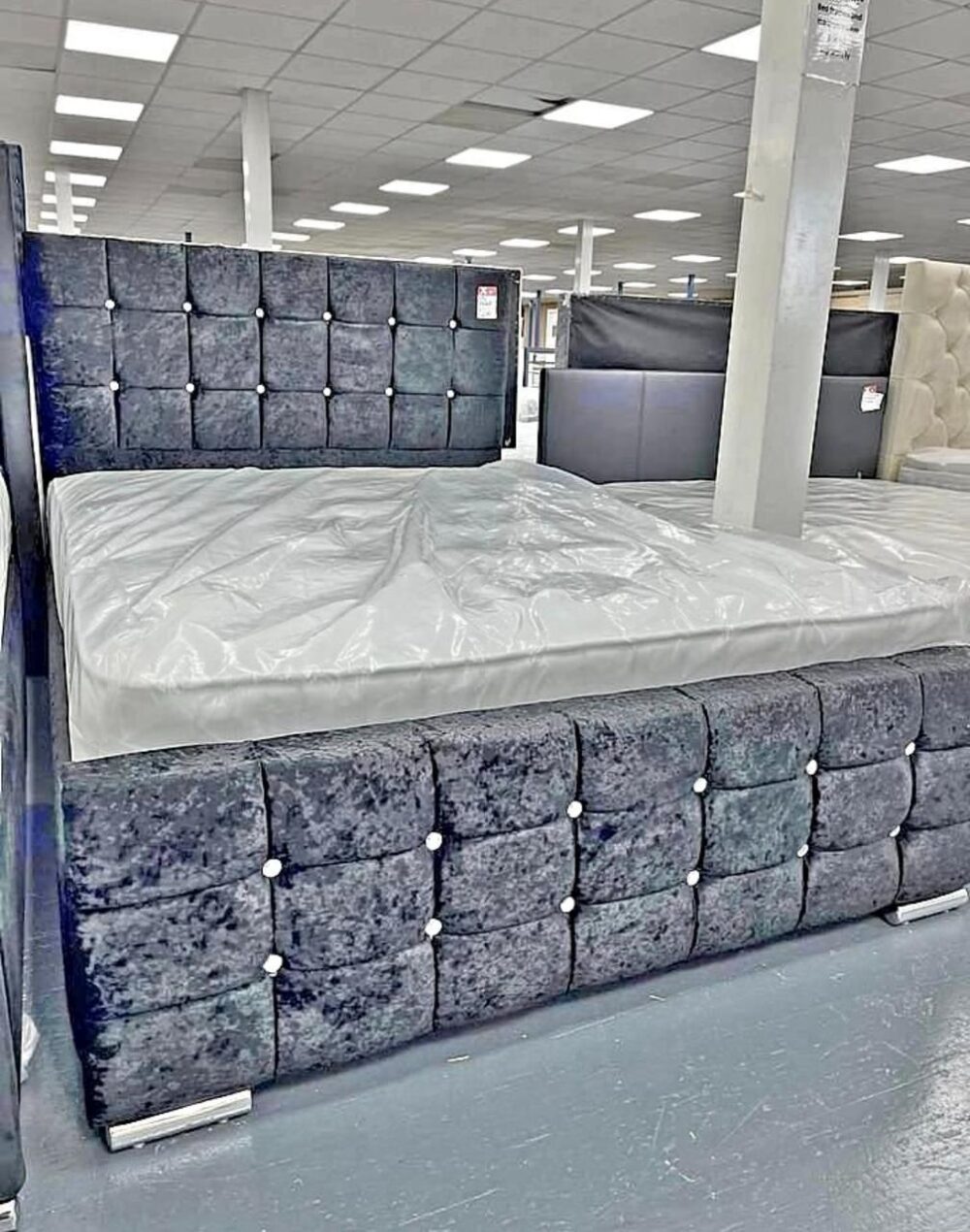 Cube Beds - Image 3